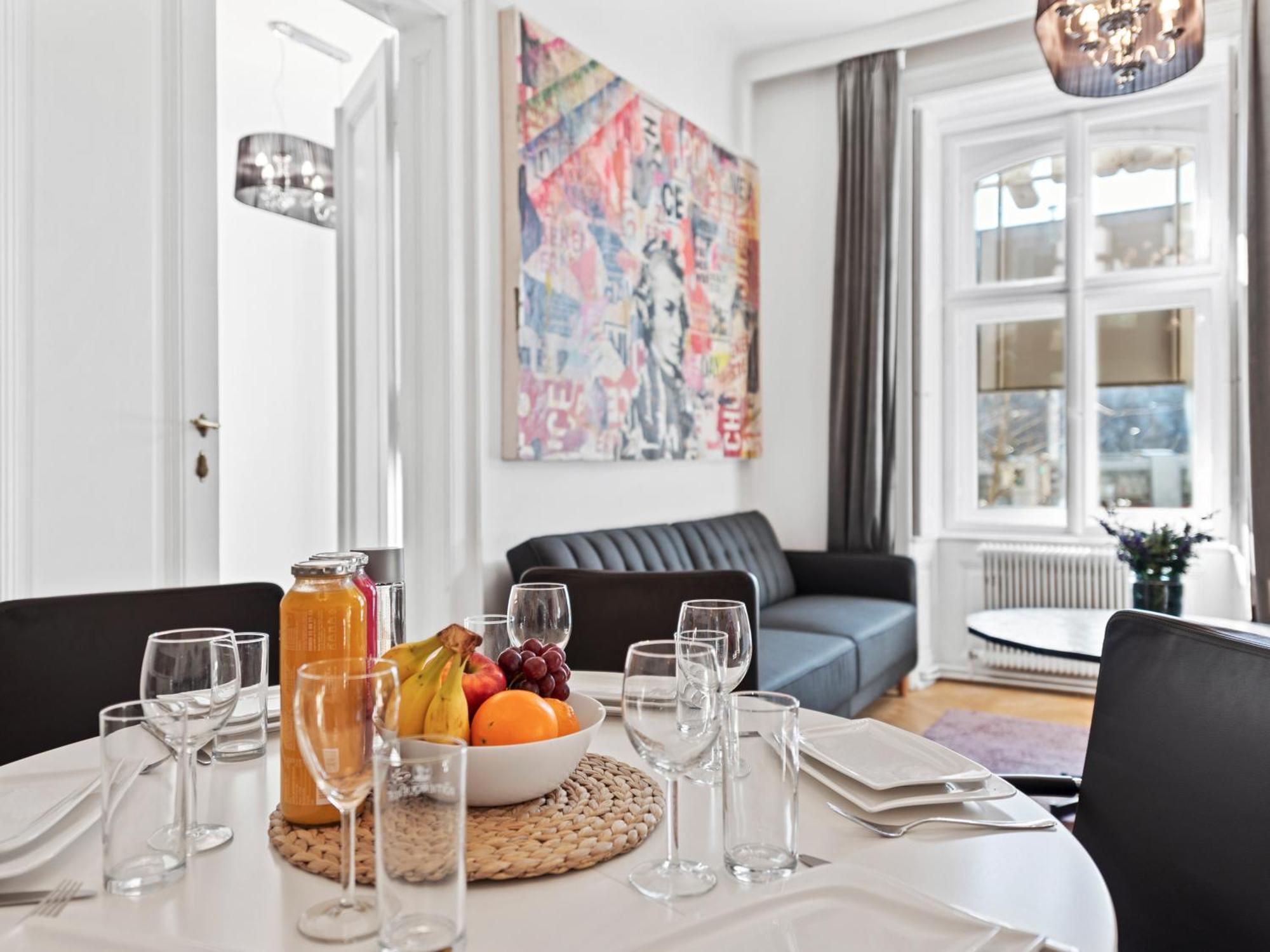 Sky9 Apartments City Center Vienna Exterior photo