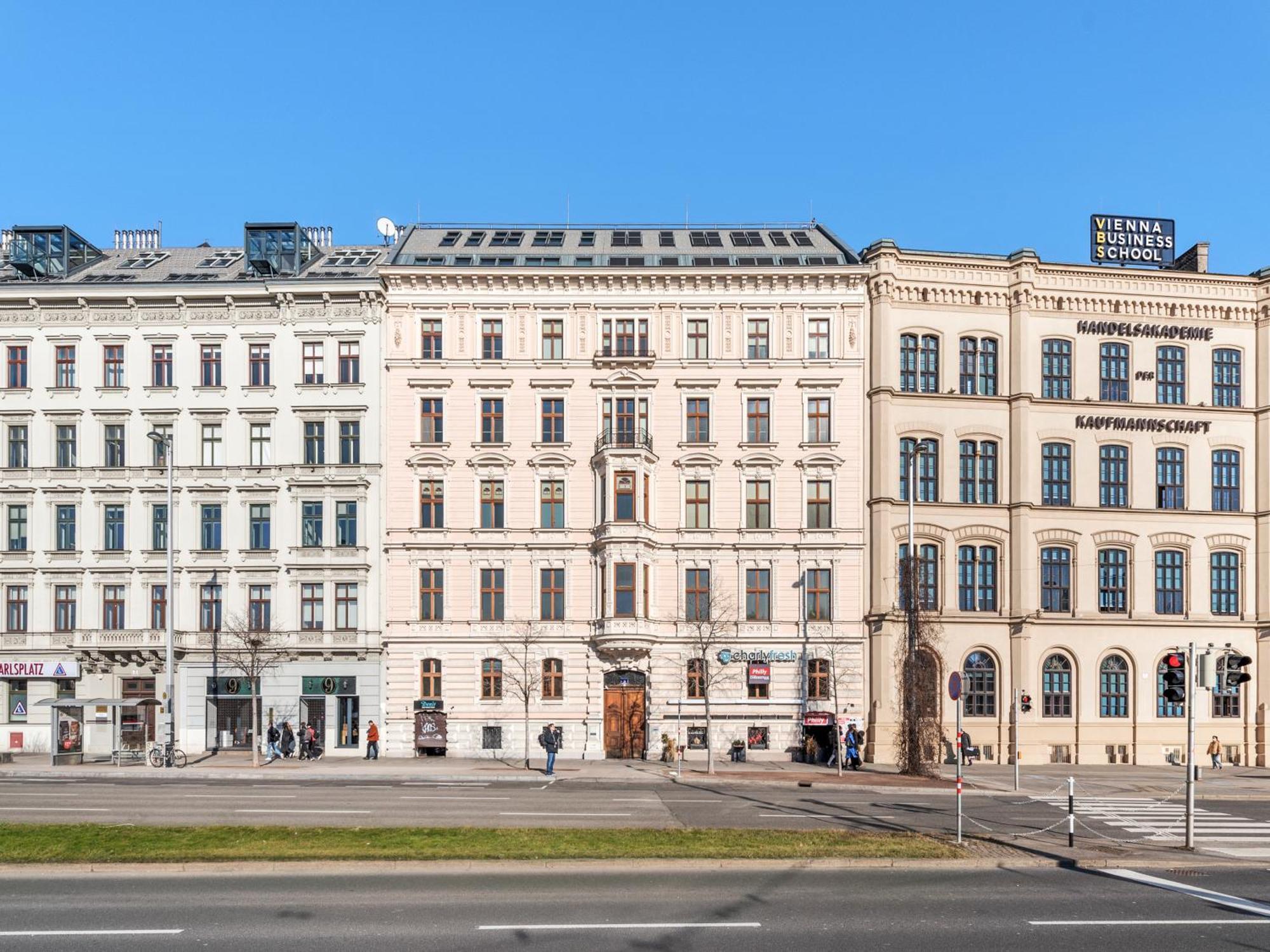 Sky9 Apartments City Center Vienna Exterior photo