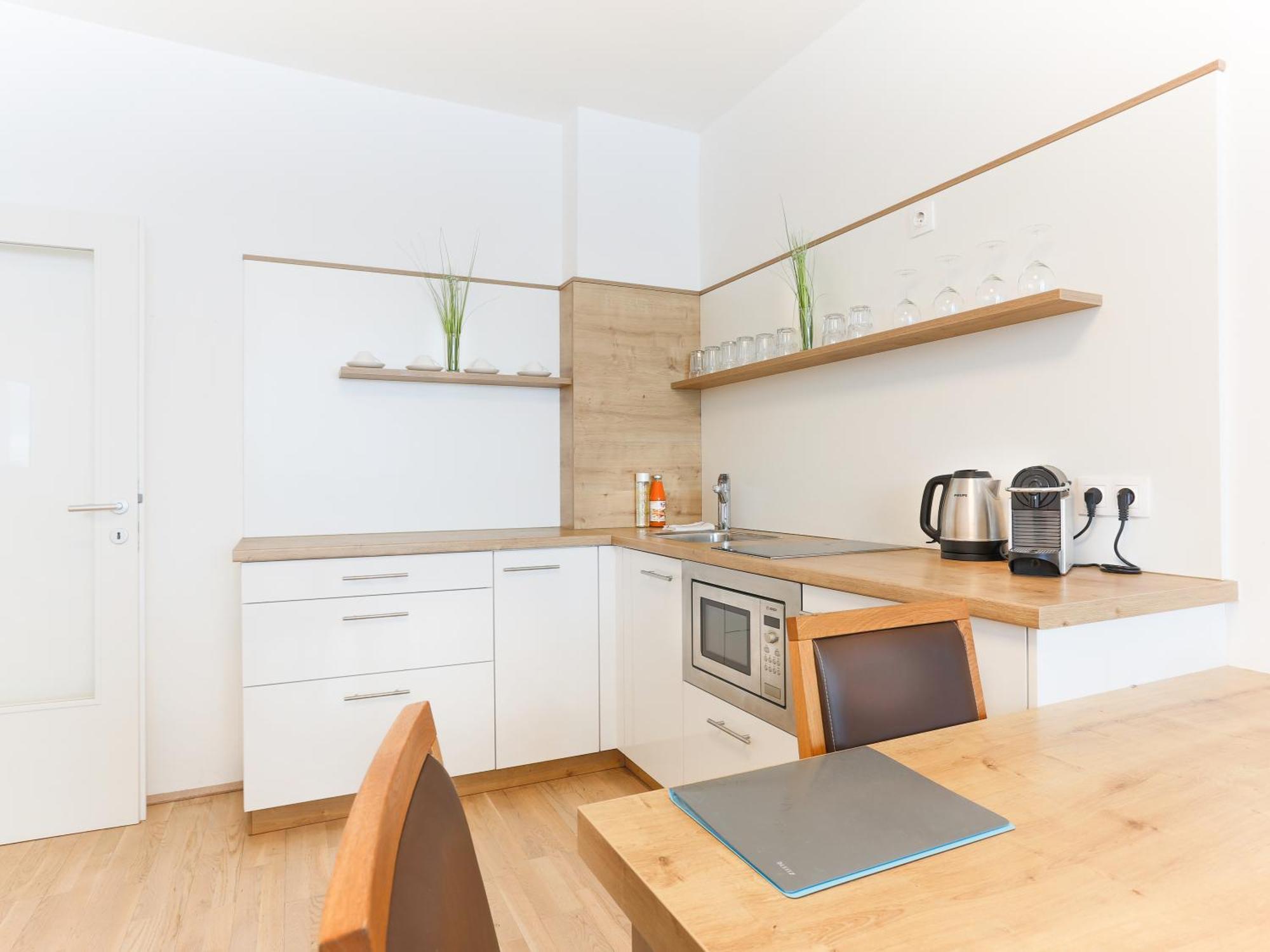 Sky9 Apartments City Center Vienna Room photo