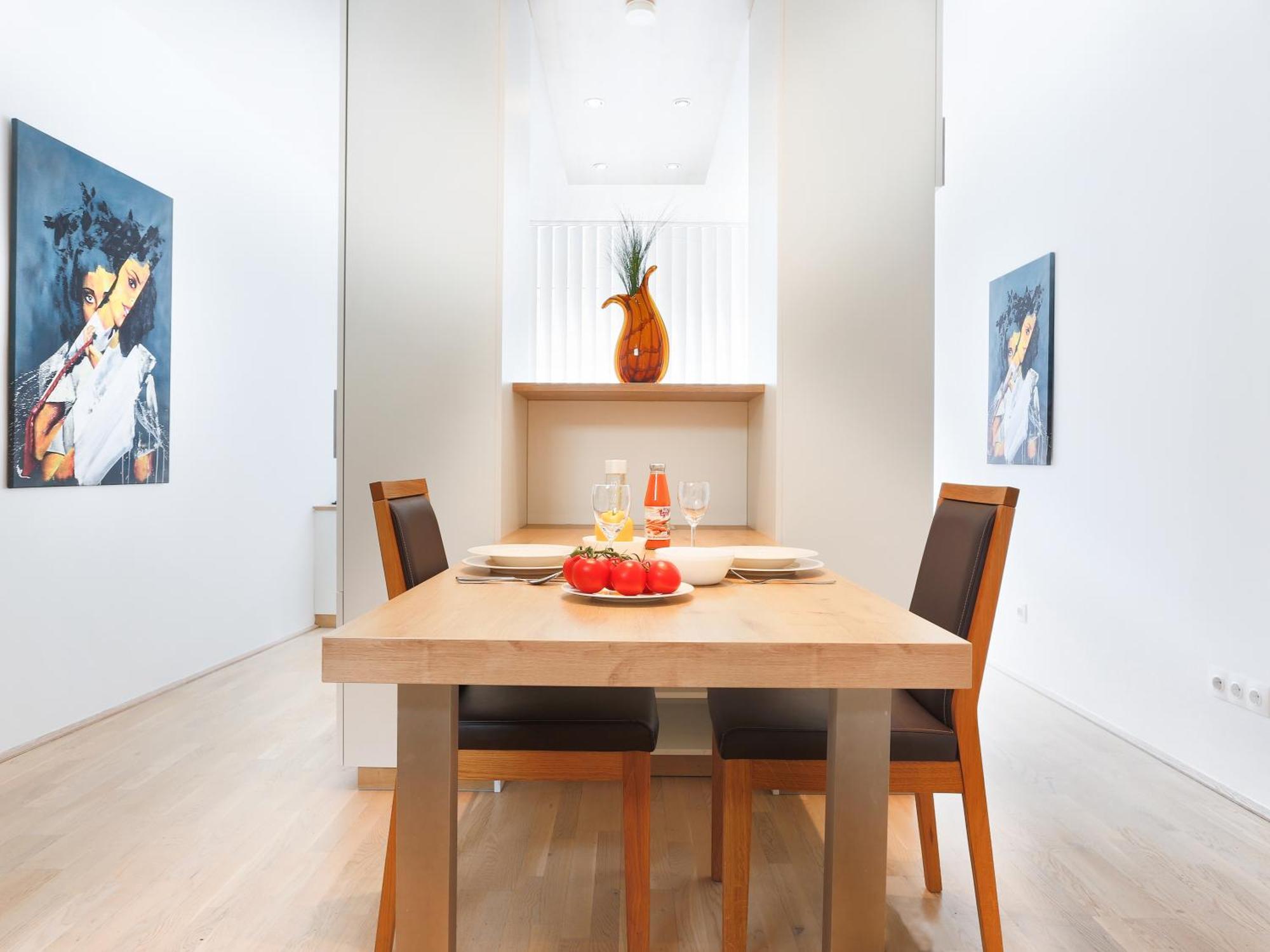 Sky9 Apartments City Center Vienna Room photo