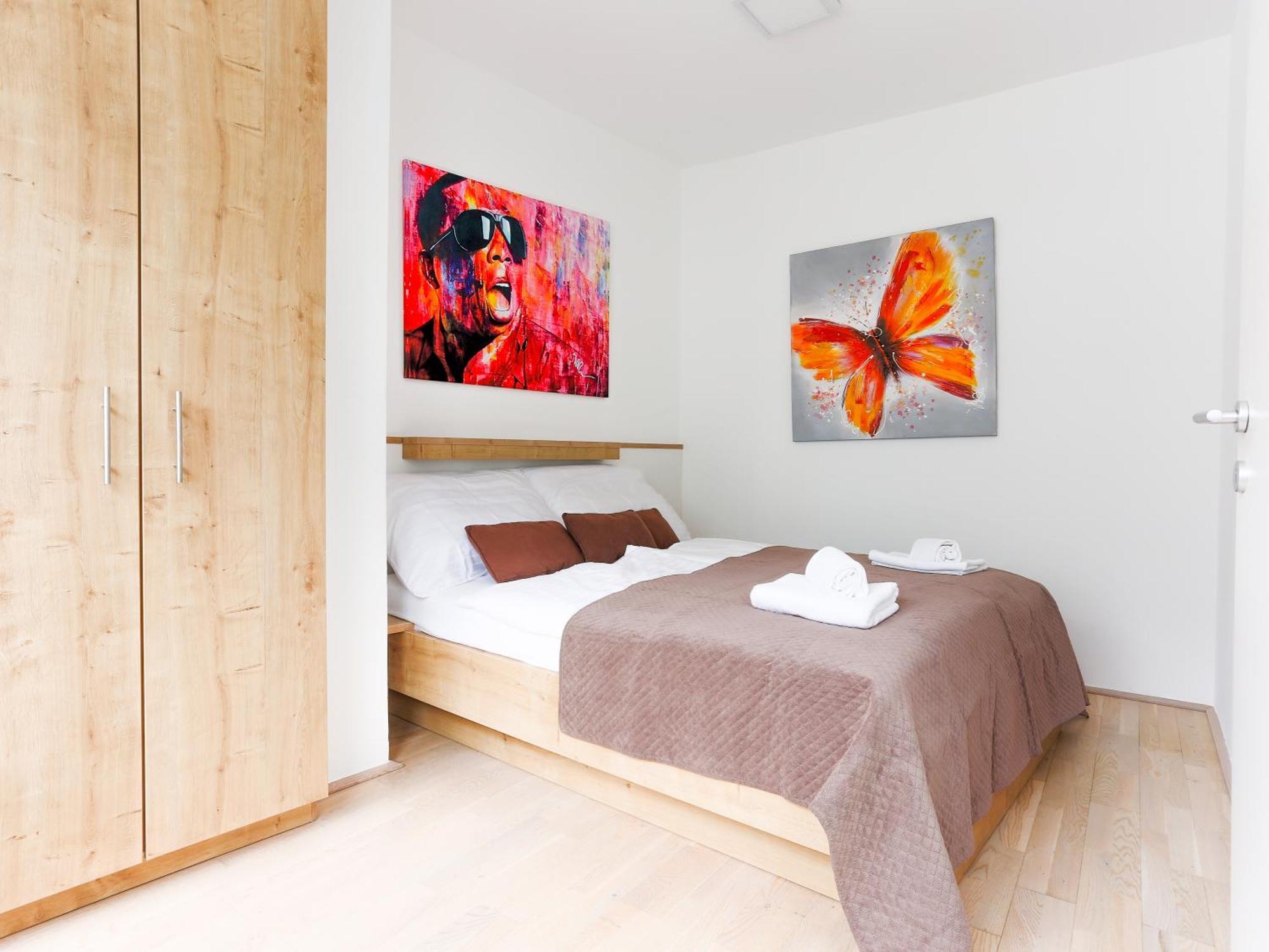 Sky9 Apartments City Center Vienna Room photo